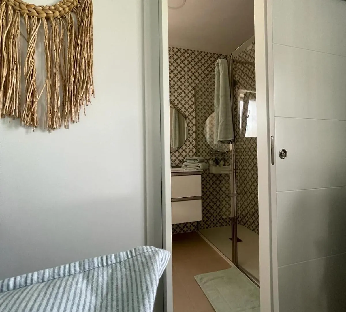 Casa Costa Ecologica Y De Design Con Piscina, Jardin Y Parking Villa Chiclana de la Frontera 0*,  İspanya